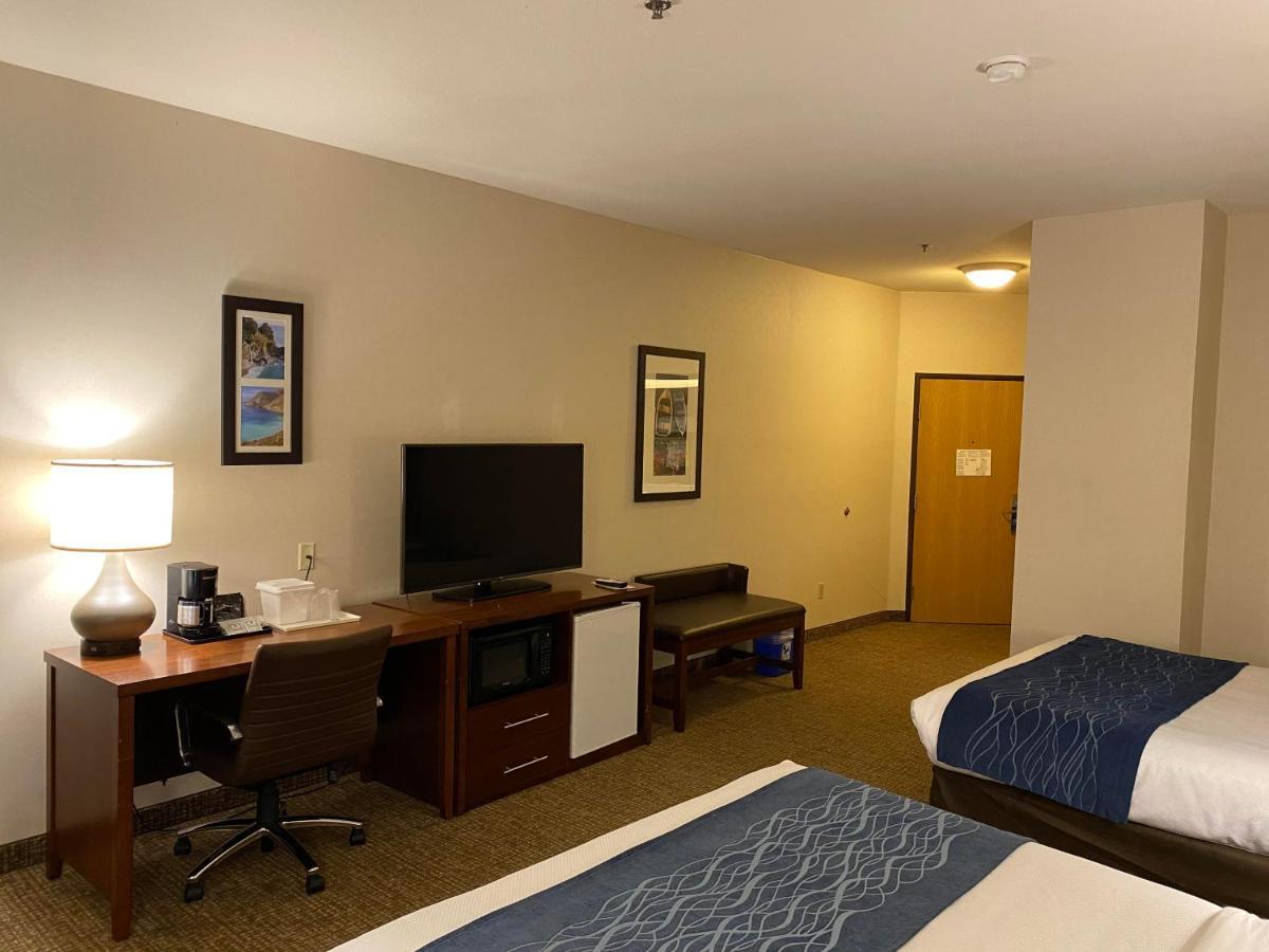 Comfort Inn Marina On The Monterey Bay Экстерьер фото