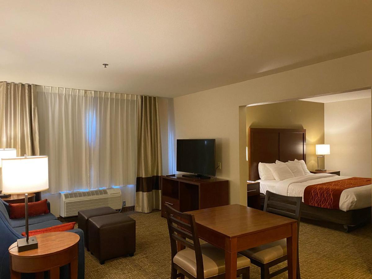 Comfort Inn Marina On The Monterey Bay Экстерьер фото