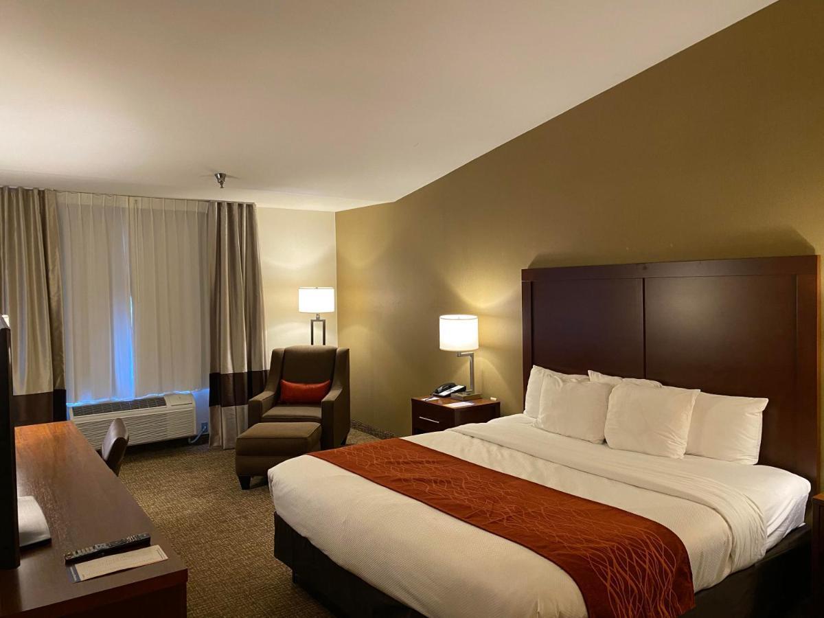 Comfort Inn Marina On The Monterey Bay Экстерьер фото