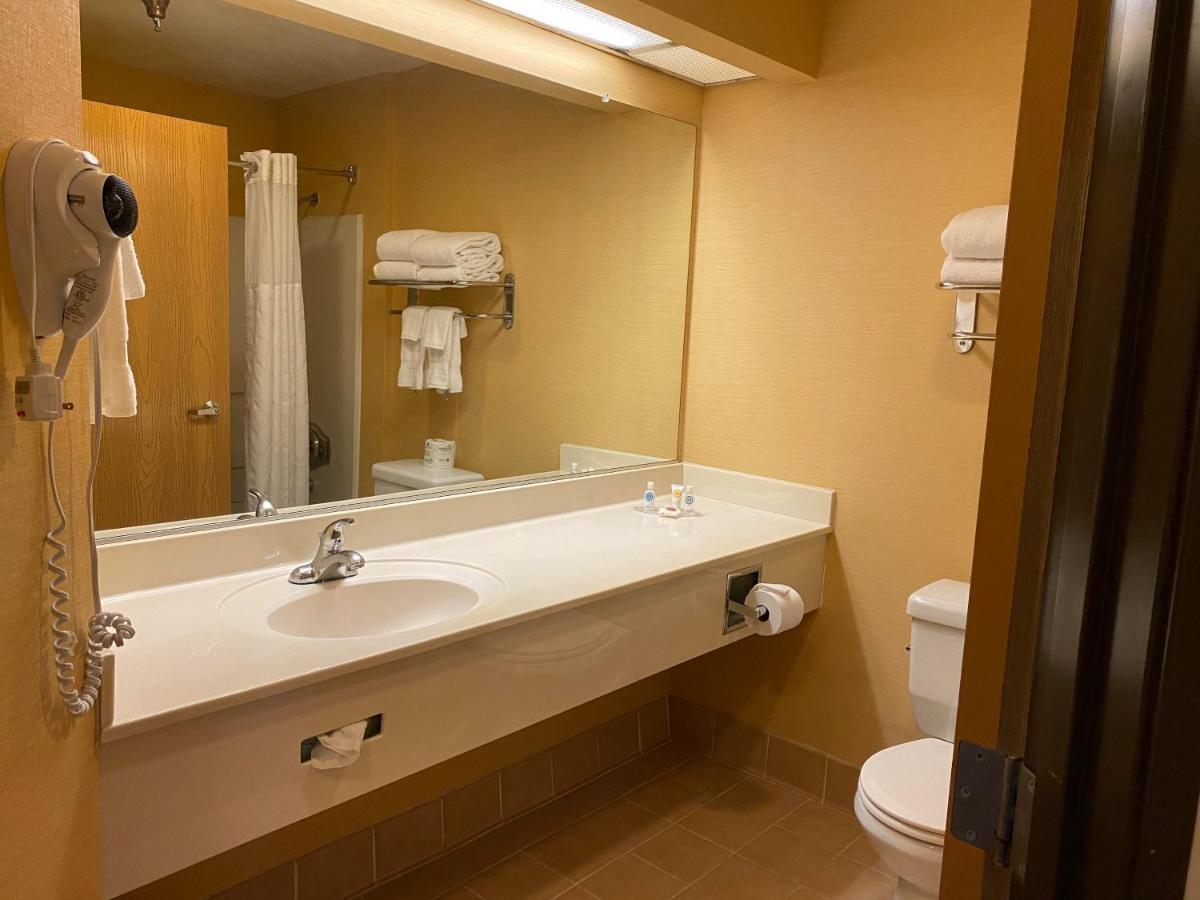 Comfort Inn Marina On The Monterey Bay Экстерьер фото
